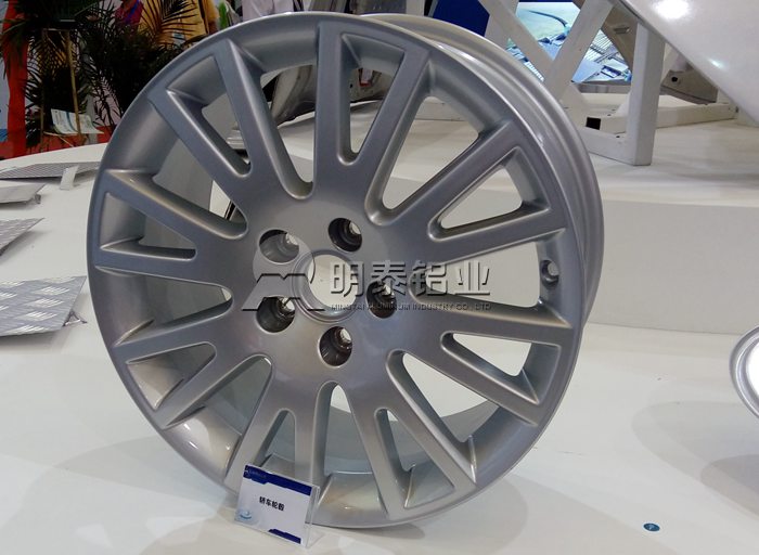 ���Ͻ��쳵���ȳ���ռ�ȸߴ�75%����������Щ��λ��֪����������